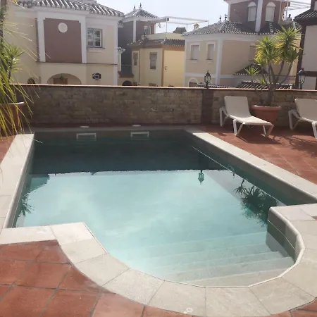 Laura Mar Semesterbostad Nerja